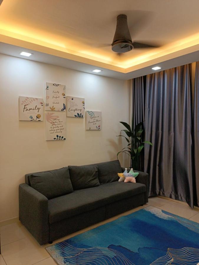 Qaisara D'Savanna Homestay@Southville City Bangi Exterior foto
