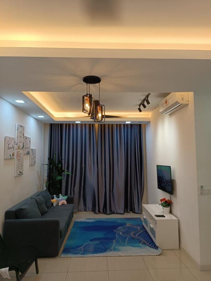 Qaisara D'Savanna Homestay@Southville City Bangi Exterior foto