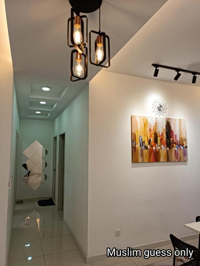 Qaisara D'Savanna Homestay@Southville City Bangi Exterior foto